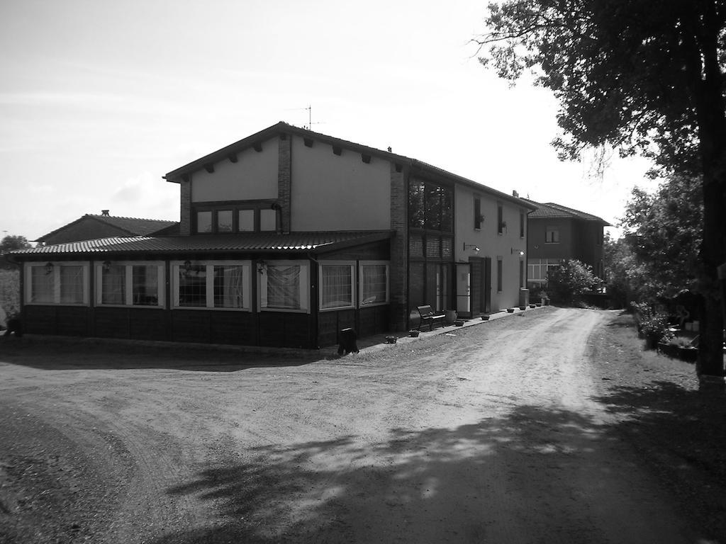 Agriturismo La Marletta Имола Екстериор снимка